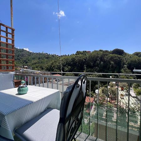 Val Di Sole 19-Iii Piano- Vista Mare- Vista Collina-Wifi 100Mg-Aria Condizionata In Tutte Le Stanze -L'Appartamento E' Stato Completamente Rinnovato Nel 2023 Rapallo Dış mekan fotoğraf