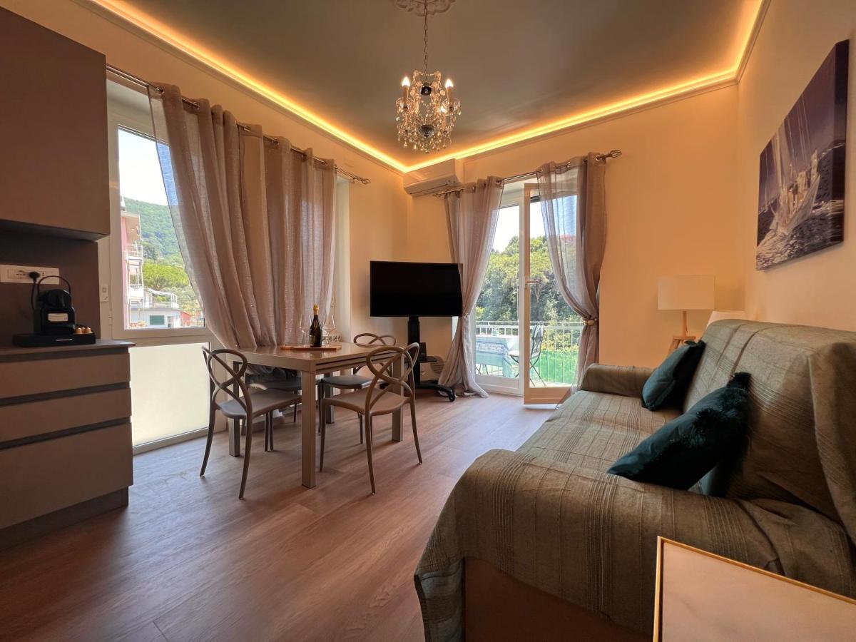 Val Di Sole 19-Iii Piano- Vista Mare- Vista Collina-Wifi 100Mg-Aria Condizionata In Tutte Le Stanze -L'Appartamento E' Stato Completamente Rinnovato Nel 2023 Rapallo Dış mekan fotoğraf