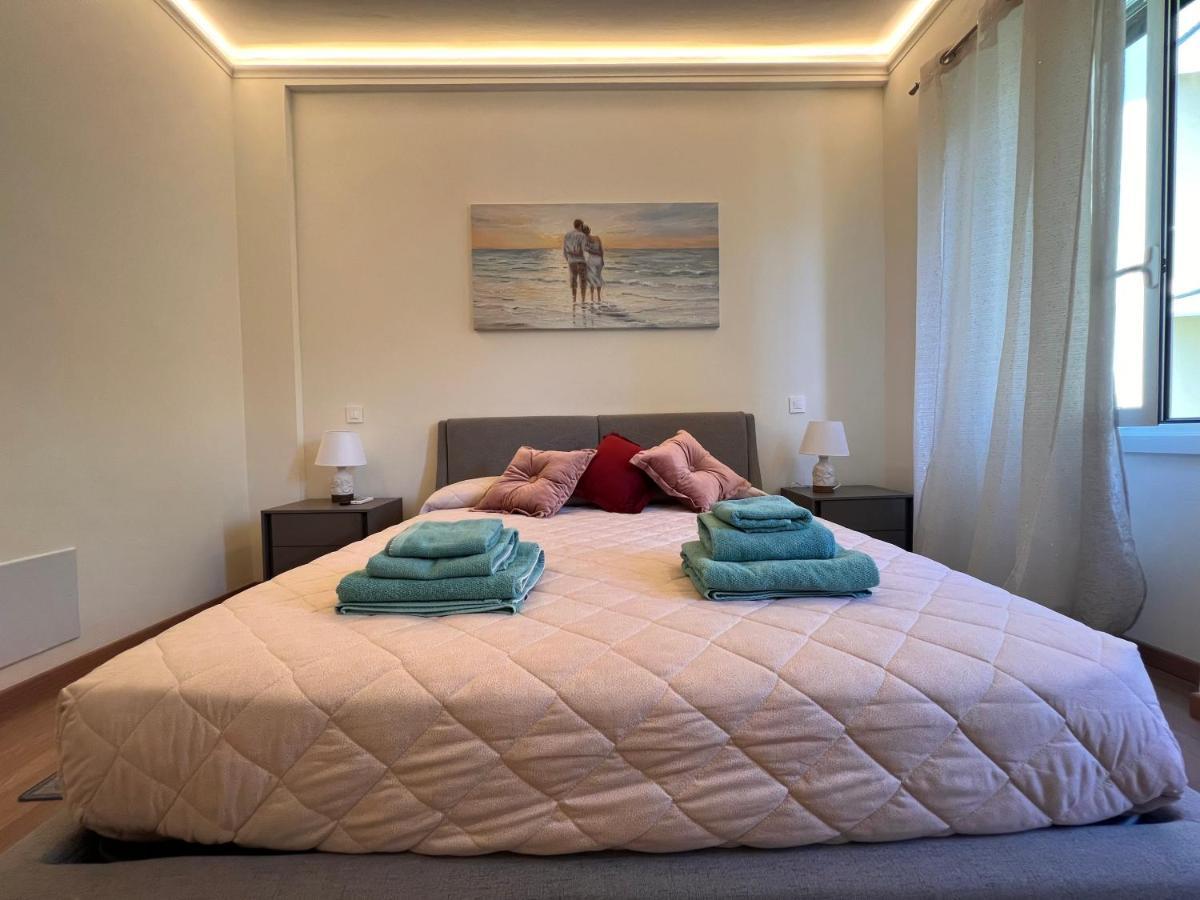 Val Di Sole 19-Iii Piano- Vista Mare- Vista Collina-Wifi 100Mg-Aria Condizionata In Tutte Le Stanze -L'Appartamento E' Stato Completamente Rinnovato Nel 2023 Rapallo Dış mekan fotoğraf
