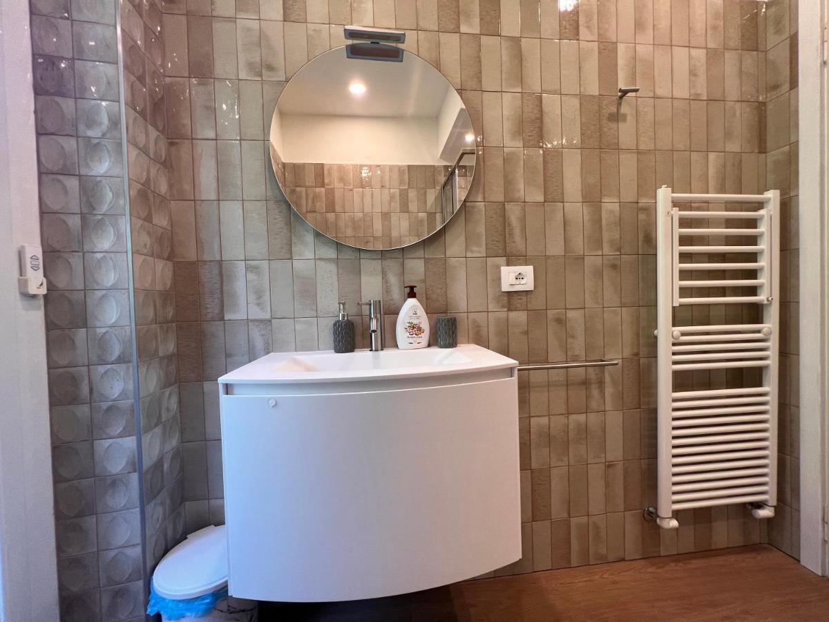 Val Di Sole 19-Iii Piano- Vista Mare- Vista Collina-Wifi 100Mg-Aria Condizionata In Tutte Le Stanze -L'Appartamento E' Stato Completamente Rinnovato Nel 2023 Rapallo Dış mekan fotoğraf